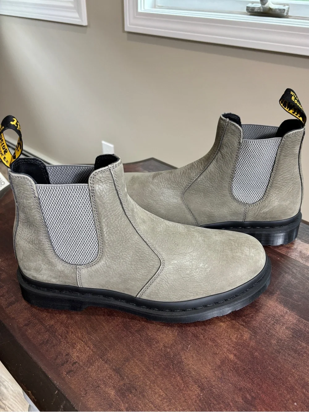 Dr. Martens 2976 Milled Nubuck Chelsea Boots